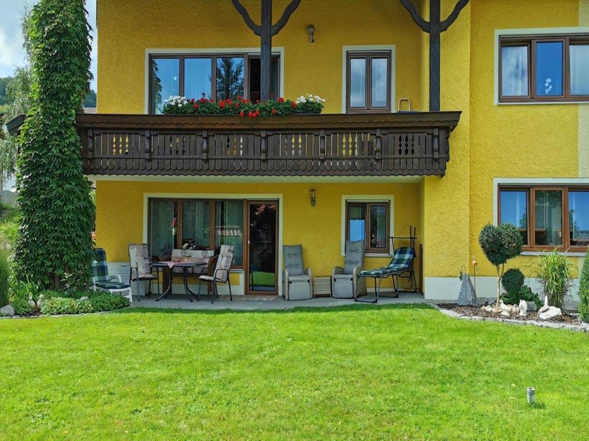 Scenic Apartment With Balcony Garden Deckchairs Barbecue Gleißenberg Extérieur photo